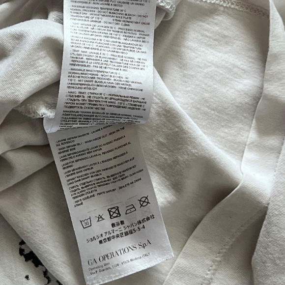 Authentic Vintage Armani Exchange T-shirt size Small - Picture 9 of 10